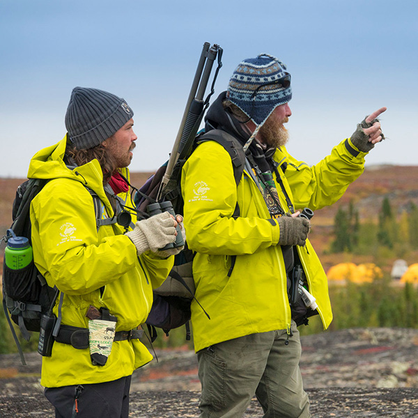 tunrda-camp-guides-arctic-safari-churchill-wild